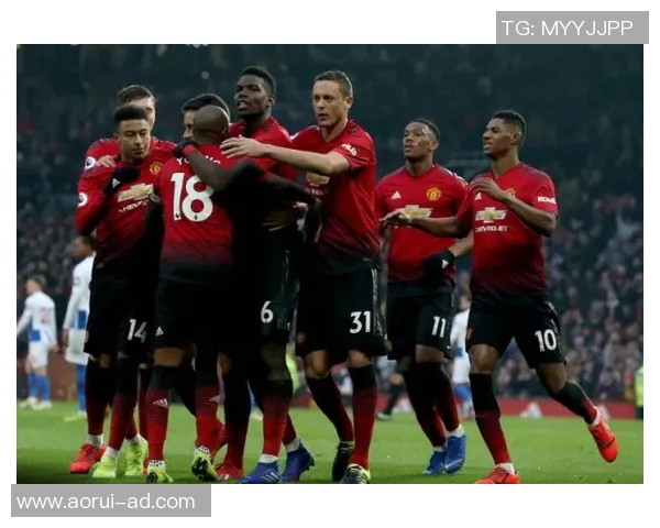 巴黎与曼联的对决究竟谁能成功晋级下一轮比赛分析