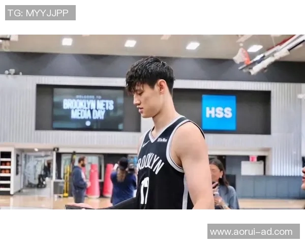 曾凡博的篮球之路：从青涩新星到职业赛场的崭露头角