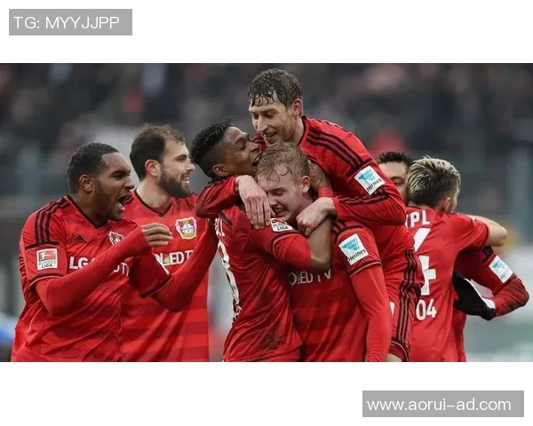 美因茨主场绝杀弗莱堡，壮志凌云晋级欧联！