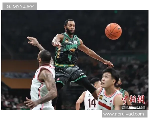 辽宁本钢主场险胜广州，CBA季后赛精彩揭幕