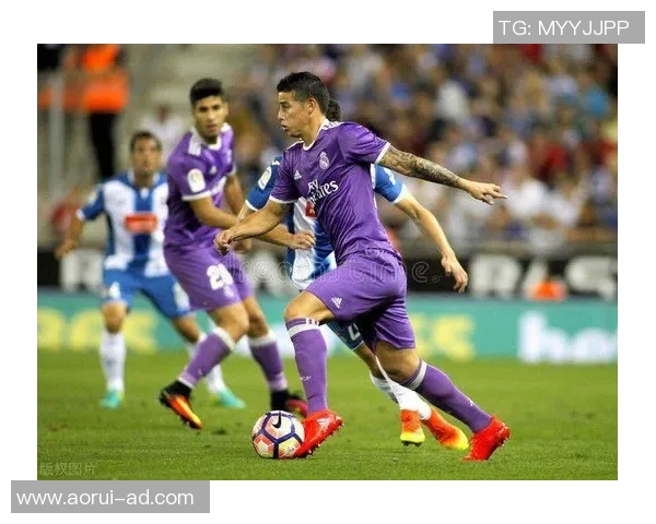 瑞典与希腊足球比赛精彩直播回放全程回顾与分析 瑞典与希腊足球比赛精彩直播回放全程回顾与分析