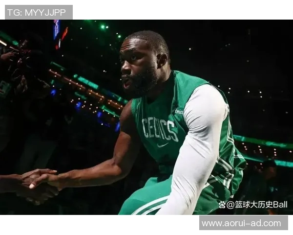 杰伦布朗如何在NBA赛场上展现领袖风范与卓越球技