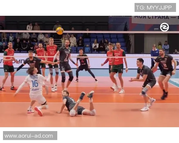 莫斯科火车头与喀山的激烈对决展现足球魅力与团队精神 莫斯科火车头与喀山的激烈对决展现足球魅力与团队精神